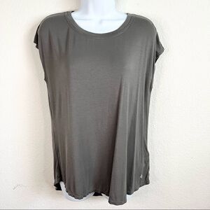 𝅺lularoe Rise Dark Gray Basic Short Sleeve Relaxed Fit Top Small